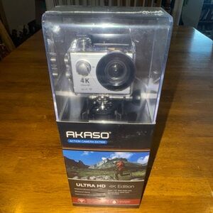 AKASO Ek7000 Ultra HD 4k WiFi Sports Action Camera 20MP Waterproof New In Box